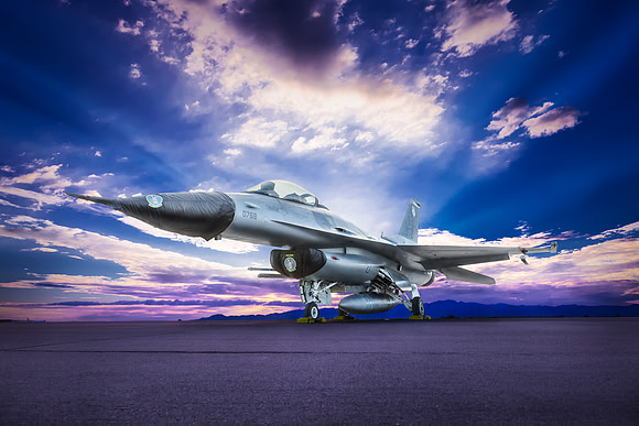 F-16 Fighting Falcon
